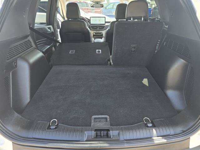Used 2023 Ford Escape Platinum AWD/4WD image 27