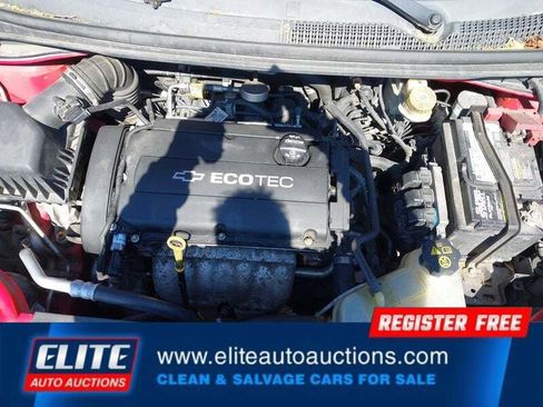 Used 2015 Chevrolet Sonic LT FWD image 19