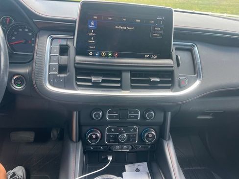 Used 2021 Chevrolet Suburban RST w/ Luxury Package AWD/4WD image 17