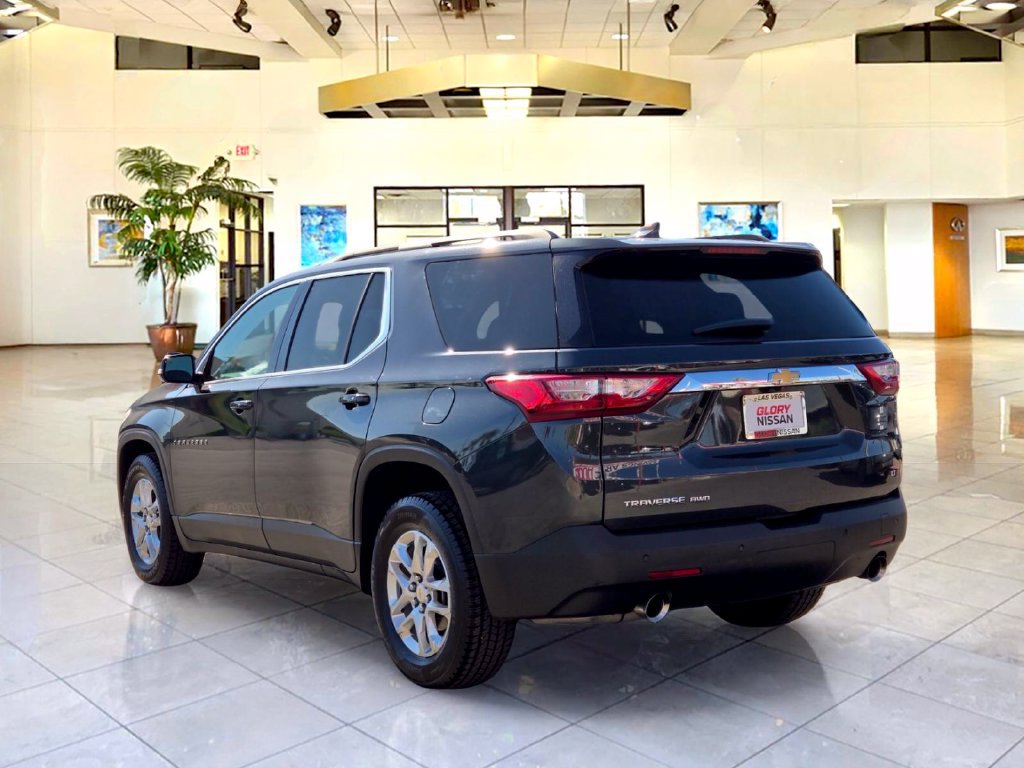 Used 2020 Chevrolet Traverse LT w/ Driver Confidence II Package AWD/4WD image 7