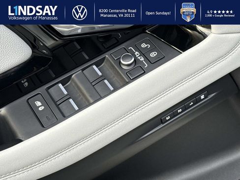 Used 2020 Land Rover Range Rover Evoque S image 17