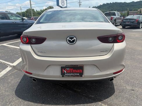 Used 2024 MAZDA MAZDA3 s FWD image 6