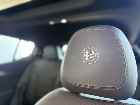 Used 2024 Alfa Romeo Tonale Ti image 43