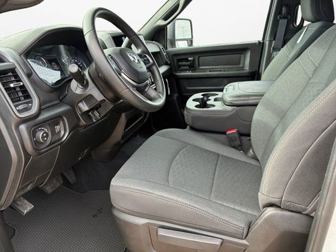 New 2026 RAM 2500 Tradesman image 19