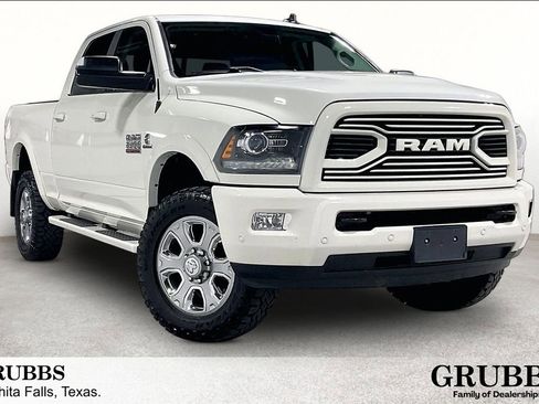 Used 2018 RAM 2500 Laramie w/ Sport Appearance Group AWD/4WD image 1