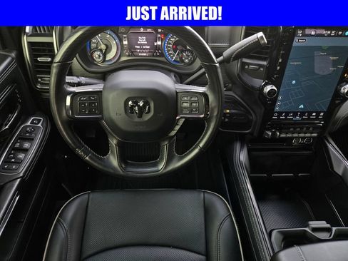 Used 2022 RAM 2500 Limited AWD/4WD image 17