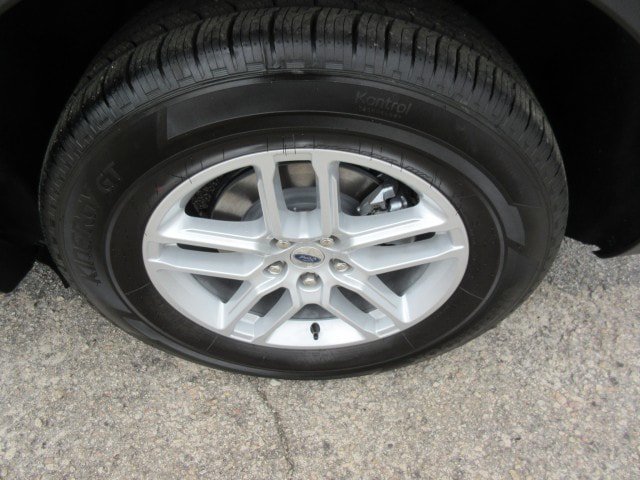 New 2026 Ford Explorer Active w/ Active Comfort Package RWD image 10