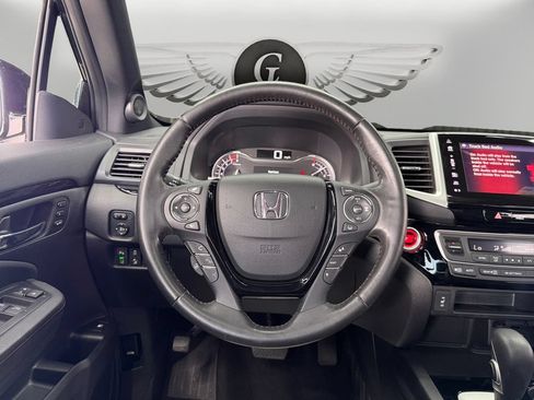 Used 2019 Honda Ridgeline Black Edition image 12