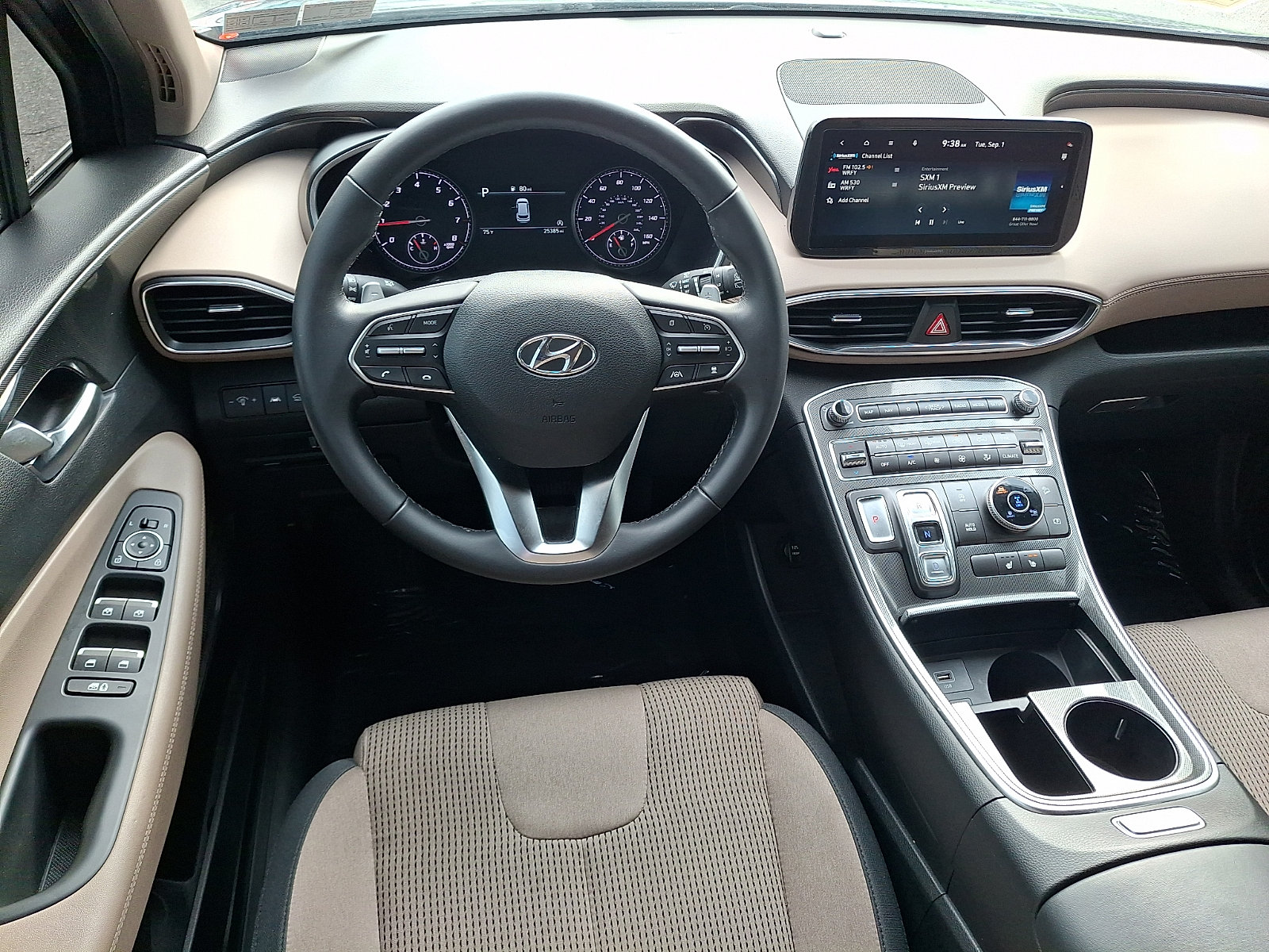Used 2023 Hyundai Santa Fe SEL AWD/4WD image 11