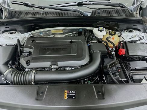 Used 2023 Buick Envision Essence AWD/4WD image 30