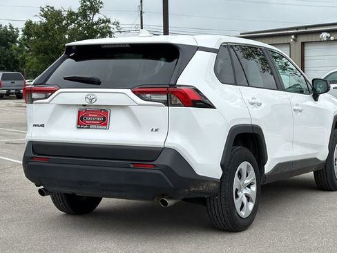 Certified 2025 Toyota RAV4 LE FWD image 6