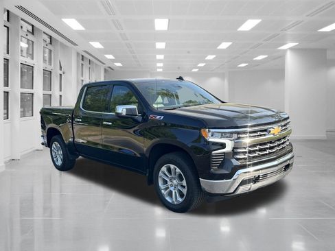 Certified 2023 Chevrolet Silverado 1500 LTZ AWD/4WD image 3