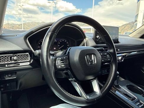 Used 2023 Honda Civic Touring image 17