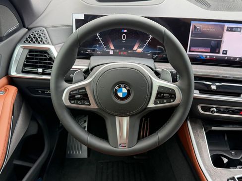 New 2026 BMW X5 xDrive40i w/ M Sport Package AWD/4WD image 16