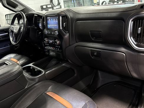 Used 2021 GMC Sierra 1500 AT4 w/ AT4 Value Package AWD/4WD image 18