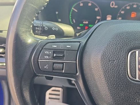 Certified 2025 Honda Accord Sport image 14
