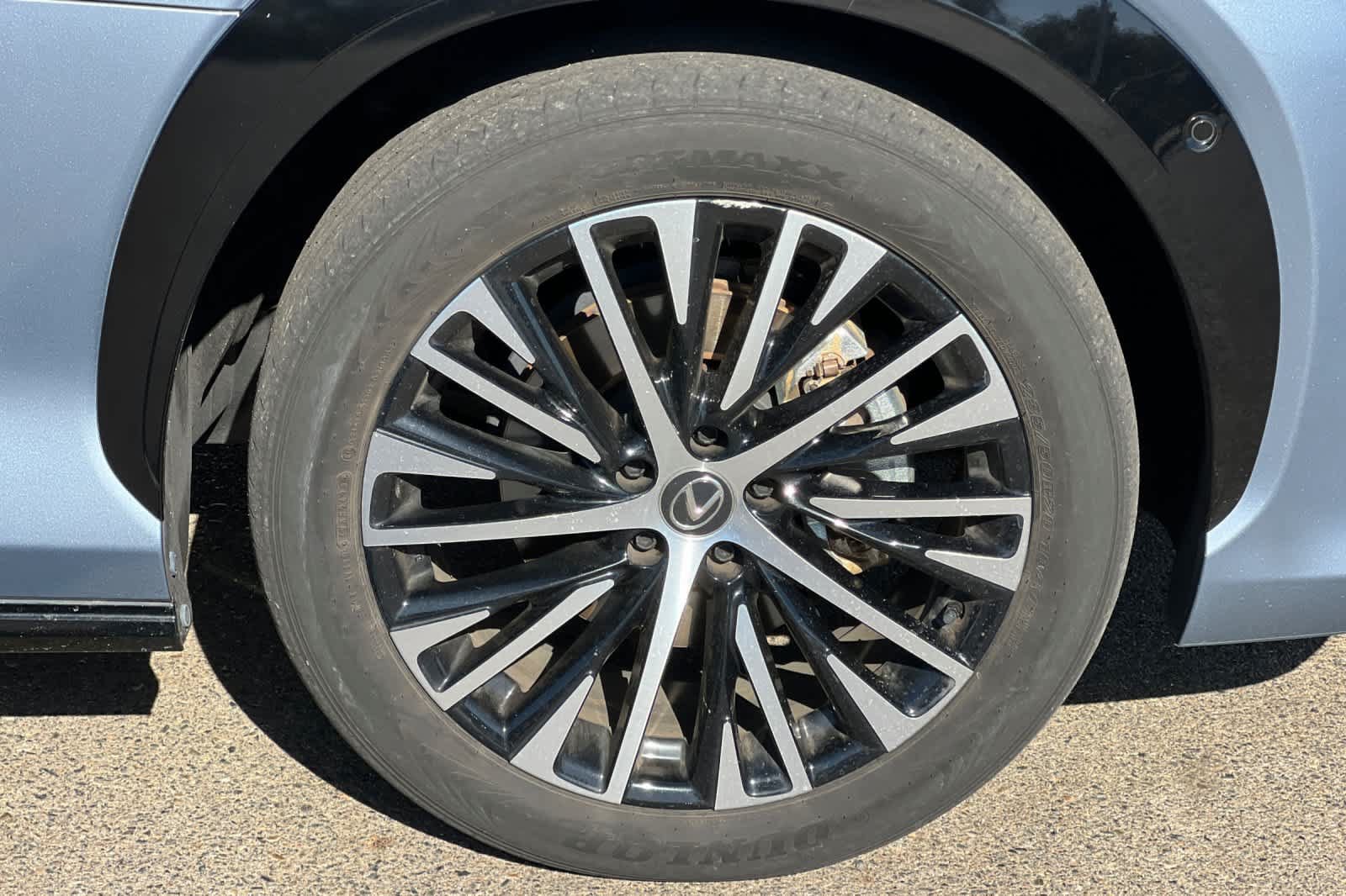 Used 2023 Lexus RZ 450e Premium w/ Cold Area Package AWD/4WD image 18