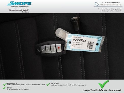 Used 2025 Mitsubishi Outlander AWD image 36