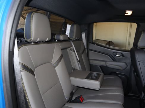 Used 2023 Chevrolet Colorado ZR2 w/ ZR2 Convenience Package III image 45