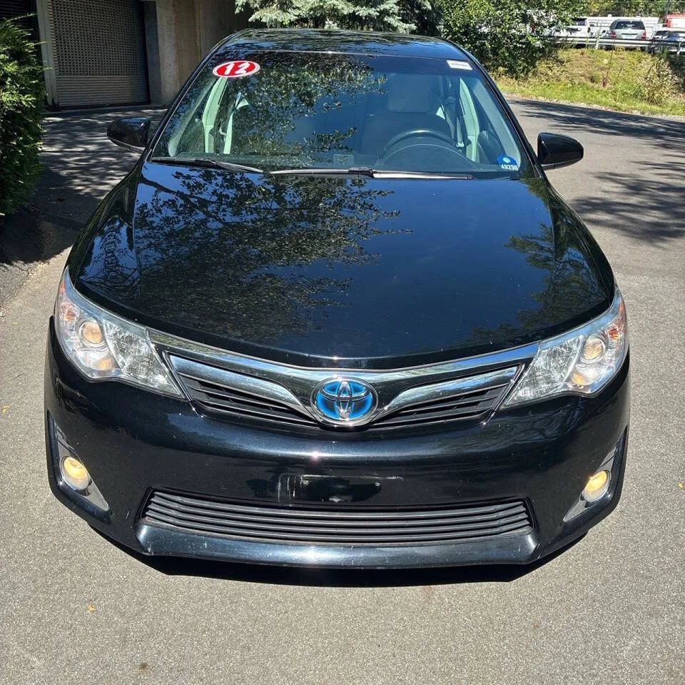 Used 2012 Toyota Camry XLE w/ Convenience Pkg FWD image 8
