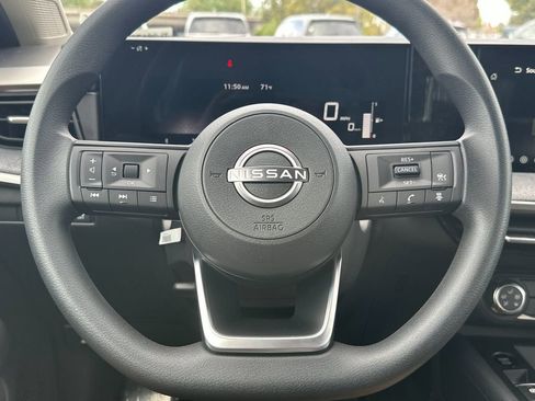 New 2026 Nissan Kicks S image 22