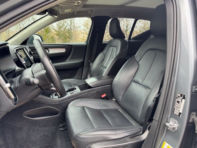 Used 2019 Volvo XC40 T5 Momentum AWD/4WD image 10
