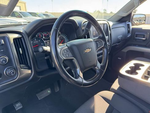Used 2018 Chevrolet Silverado 1500 LT w/ All Star Edition image 26