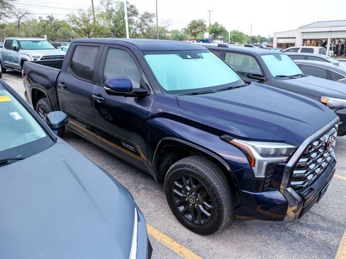 Used 2023 Toyota Tundra Platinum image 6