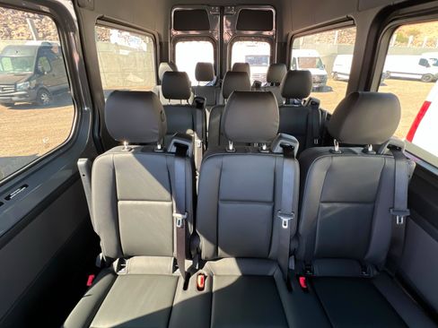 New 2026 Mercedes-Benz Sprinter 2500 image 24