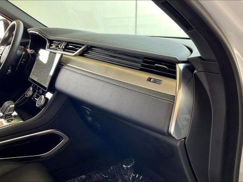 Used 2025 Jaguar F-PACE R-Dynamic S image 20