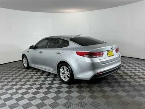 Used 2018 Kia Optima LX FWD image 7