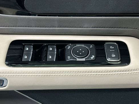 Used 2020 Lincoln Aviator Reserve w/ Equipment Group 201A image 7