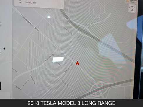 Used 2018 Tesla Model 3 Long Range image 22