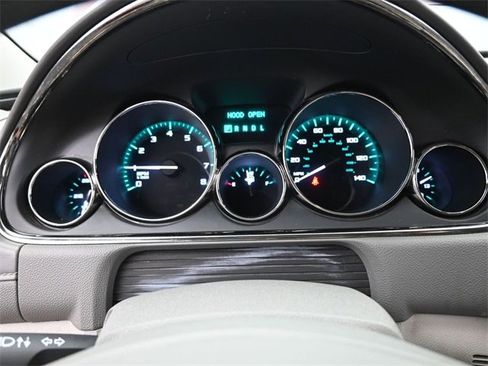 Used 2017 Buick Enclave Leather w/ Trailering Package image 38