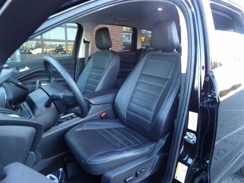 Used 2018 Ford Escape SEL image 21