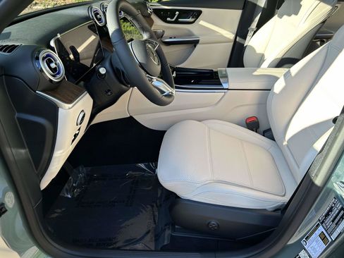 New 2027 Mercedes-Benz GLC 300 image 20