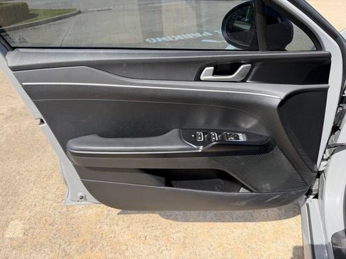 Used 2021 Kia K5 GT-Line FWD image 12