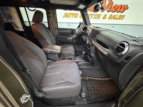Used 2016 Jeep Wrangler Unlimited Sport w/ Quick Order Package 24S image 18
