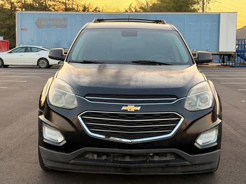 Used 2017 Chevrolet Equinox LT w/ Convenience Package FWD image 8