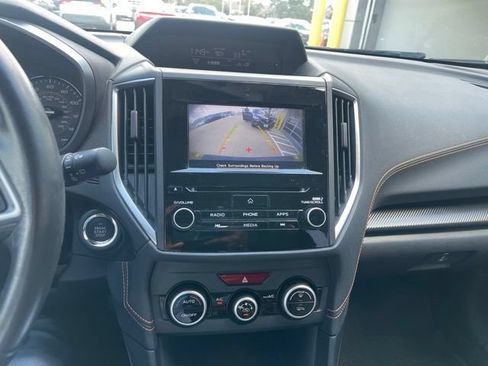 Used 2021 Subaru Crosstrek 2.0i Premium w/ Moonroof Package AWD/4WD image 17