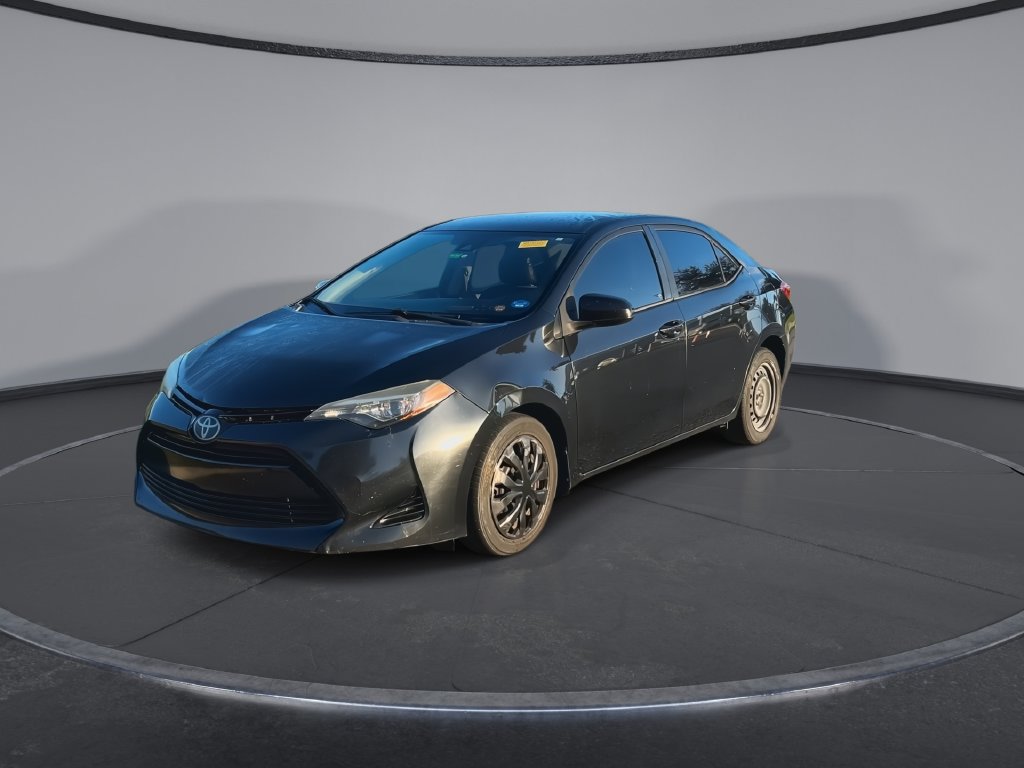 Used 2018 Toyota Corolla LE FWD image 4
