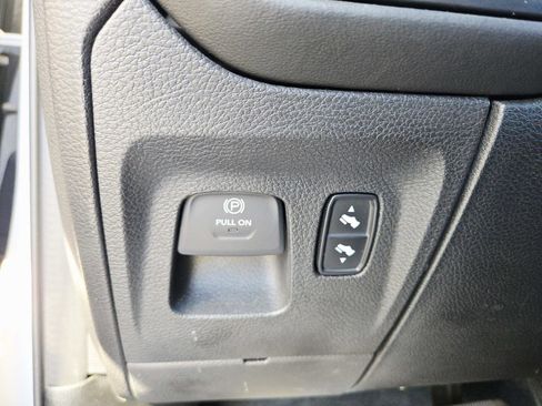 Used 2020 RAM 1500 Limited image 39