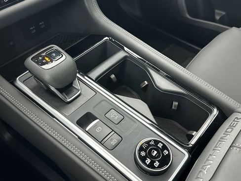 New 2026 Nissan Pathfinder Platinum w/ Cargo Package image 20