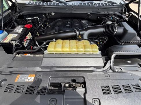 Used 2019 Lincoln Navigator Reserve AWD/4WD image 7