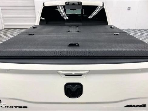 Used 2024 RAM 2500 Limited AWD/4WD image 33