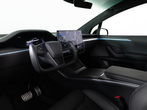 Used 2023 Tesla Model X AWD/4WD image 13