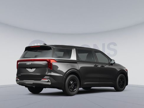 Used 2025 Kia Carnival FWD image 4