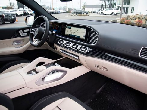 New 2026 Mercedes-Benz GLE 53 AMG 4MATIC image 10