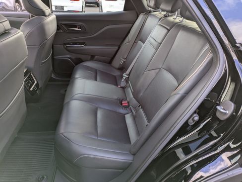 Used 2024 Toyota Crown Platinum image 19