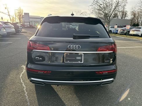 Certified 2025 Audi Q5 2.0T Premium Plus w/ Premium Plus Package image 6